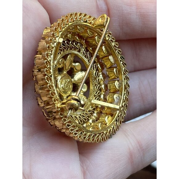 Vintage Rhinestone Brooch Made In Austria Fuchsia Pink Domed Gold-Tone - Picture 12 of 13